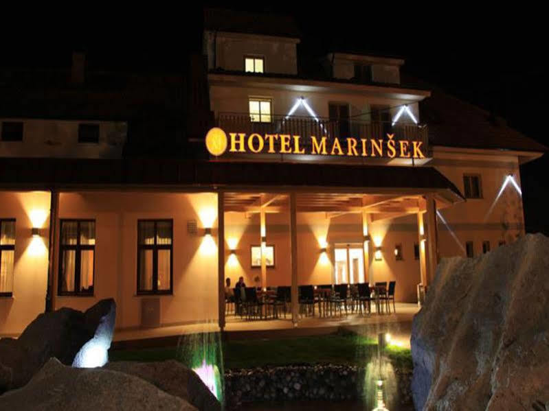 Hotel Marinsek Naklo ภายนอก รูปภาพ